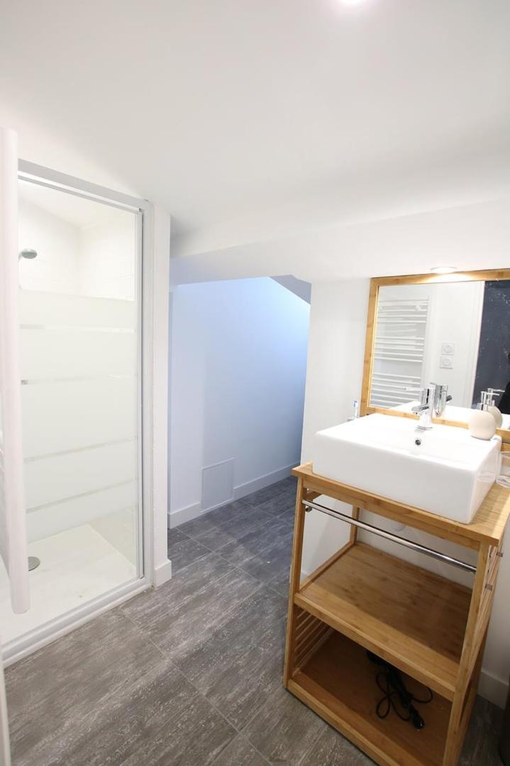 Guestready - Sunny Attic Apt Near Grand Theatre Бордо Екстериор снимка