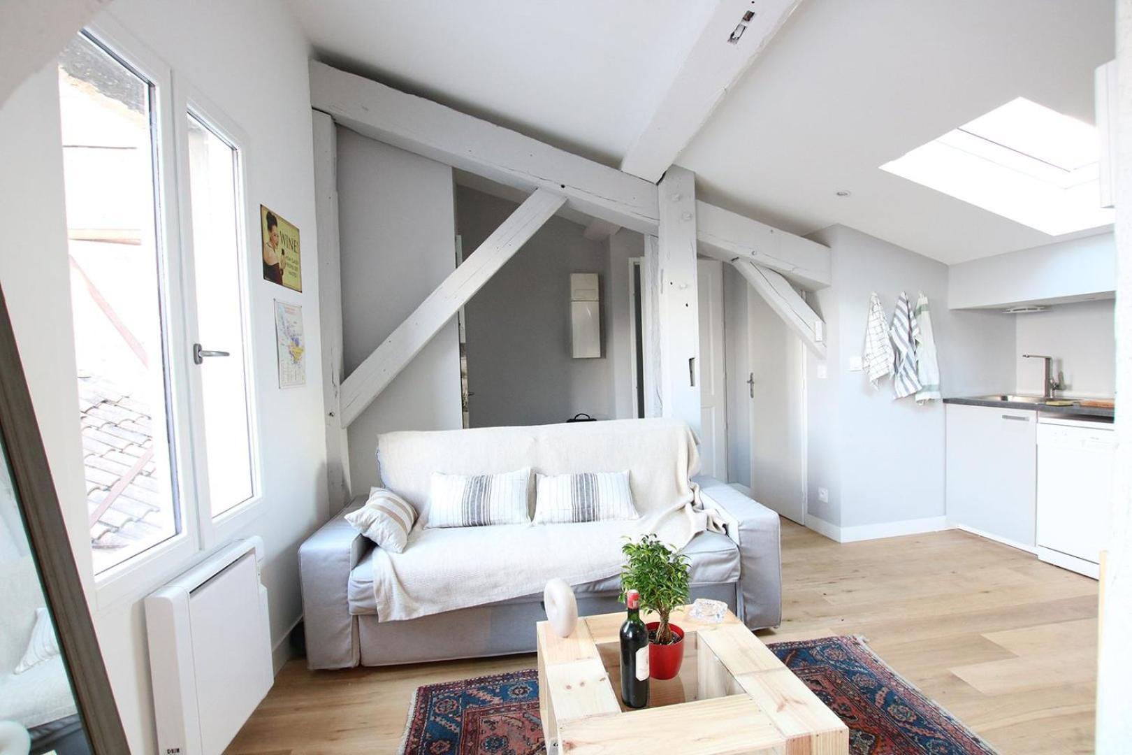 Guestready - Sunny Attic Apt Near Grand Theatre Бордо Екстериор снимка